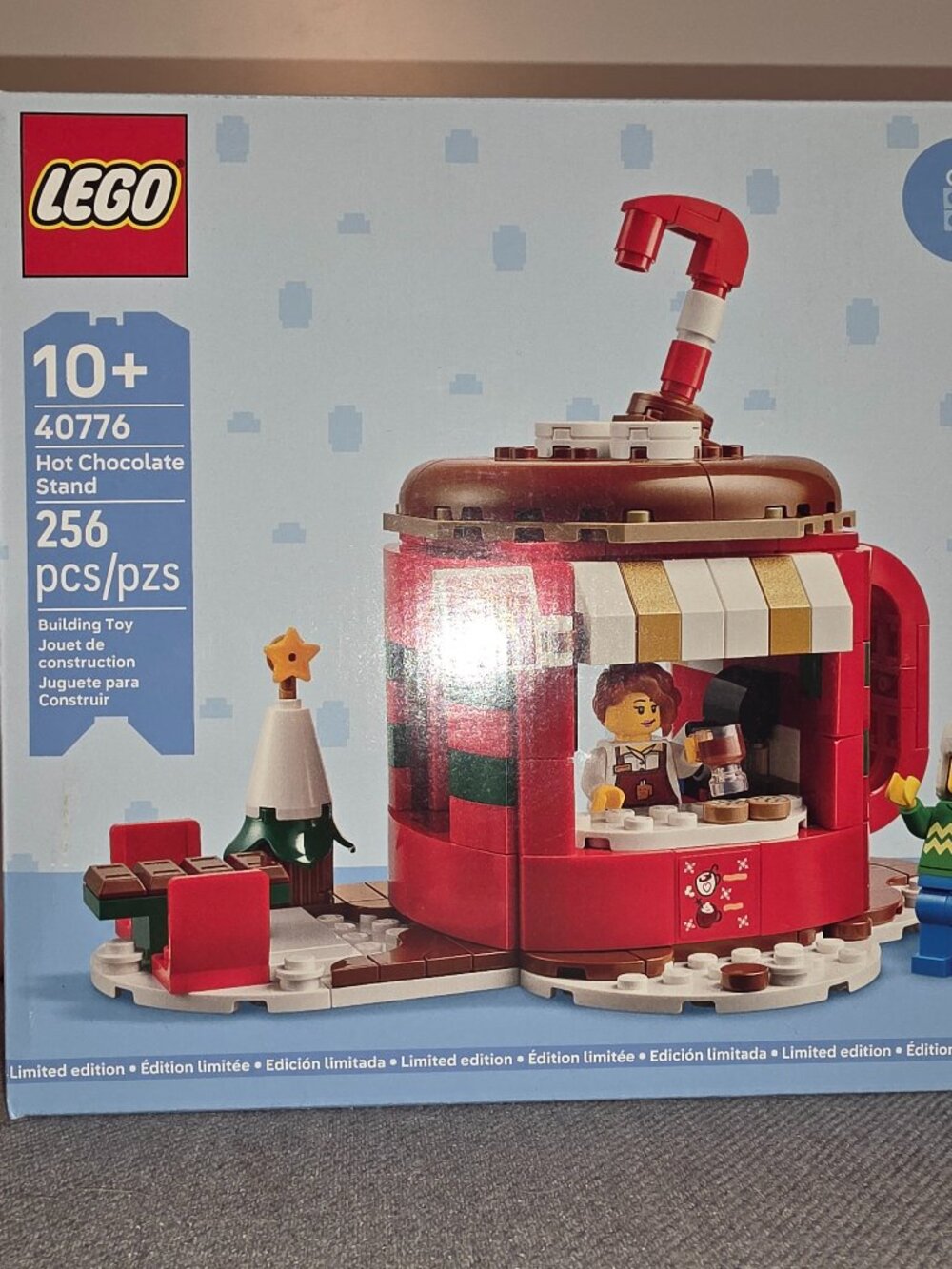 LEGOยฎ Hot Chocolate Stand (40776) Christmas
